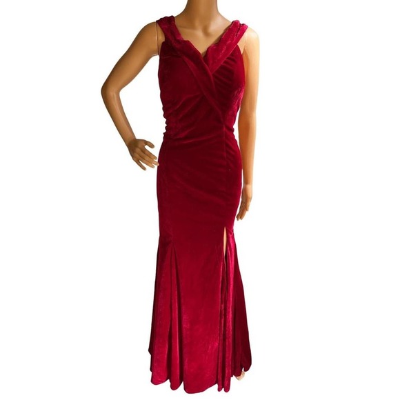 Vintage 90s handmade red velvet Mermaid Evening Gown - Picture 1 of 4
